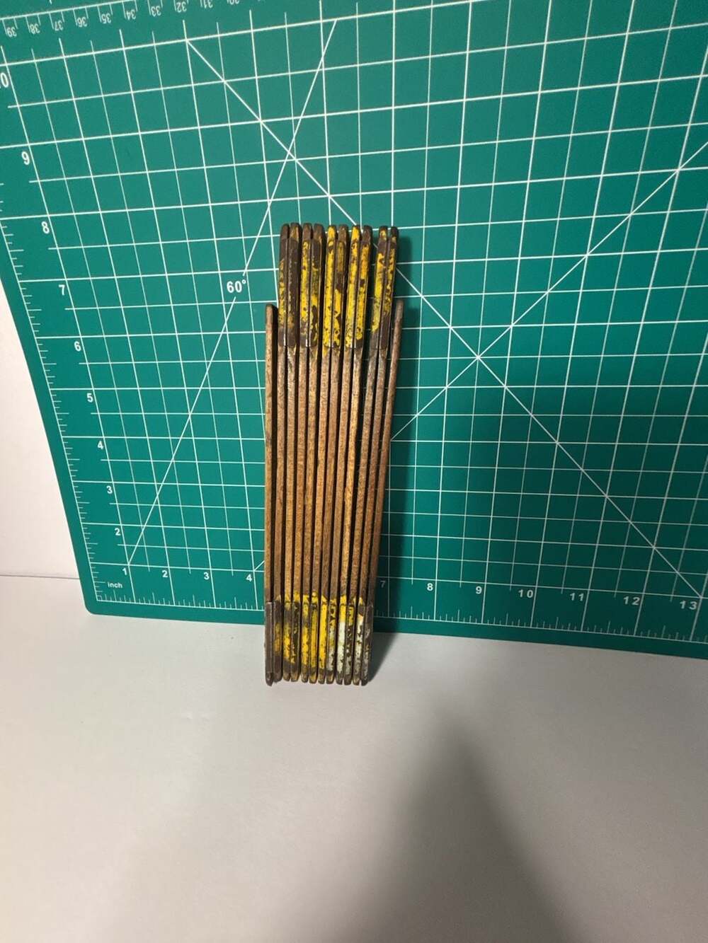 Vintage Lufkin X46 72-Inch Folding Wood Ruler Carpenters Extension